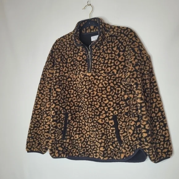 Teddy Leopard Print Zip Pullover Sweater - Picture 4 of 15